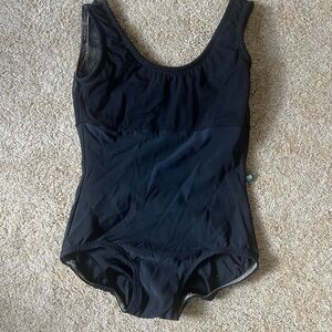 CUSTOM LUCKY LEO all black size xxs but can fit xs